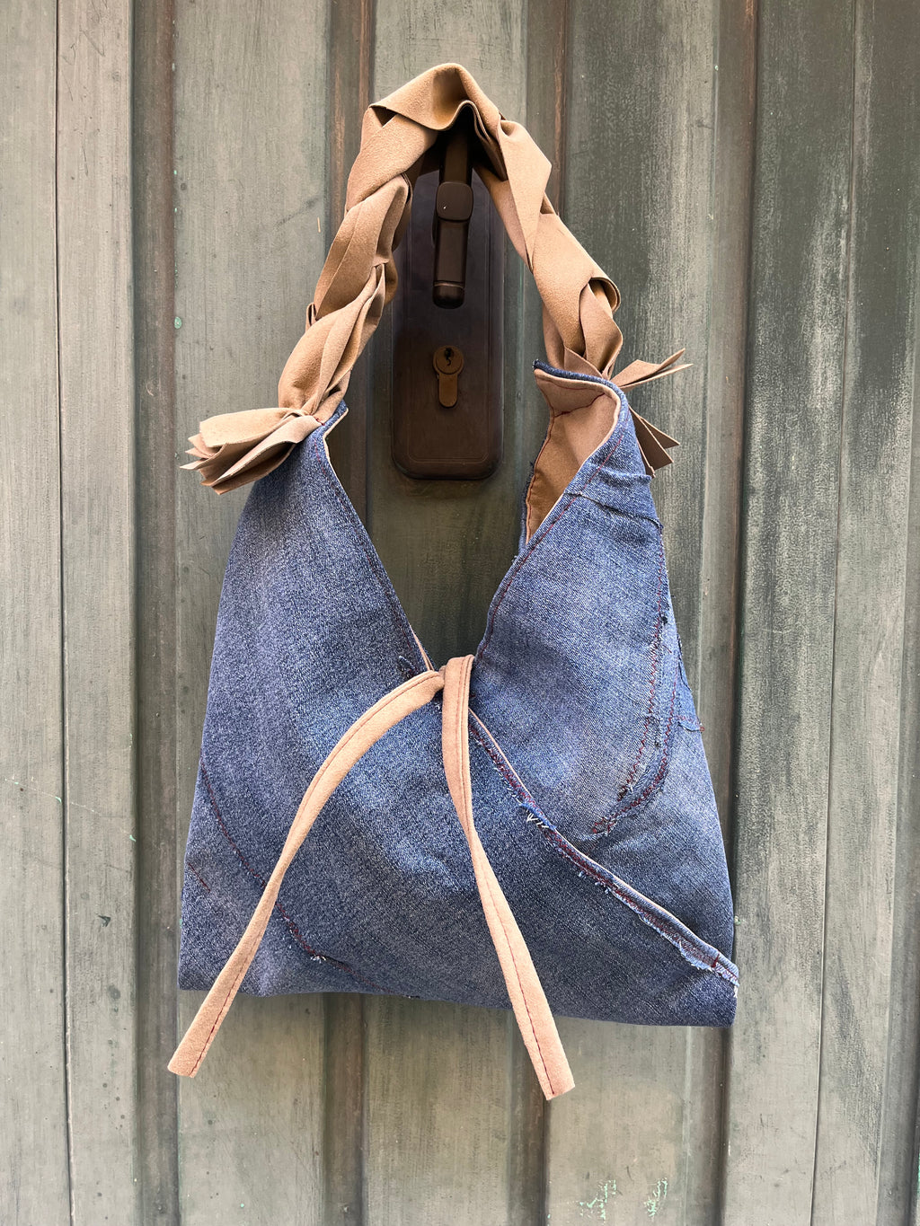 Jeans e Treccia suede