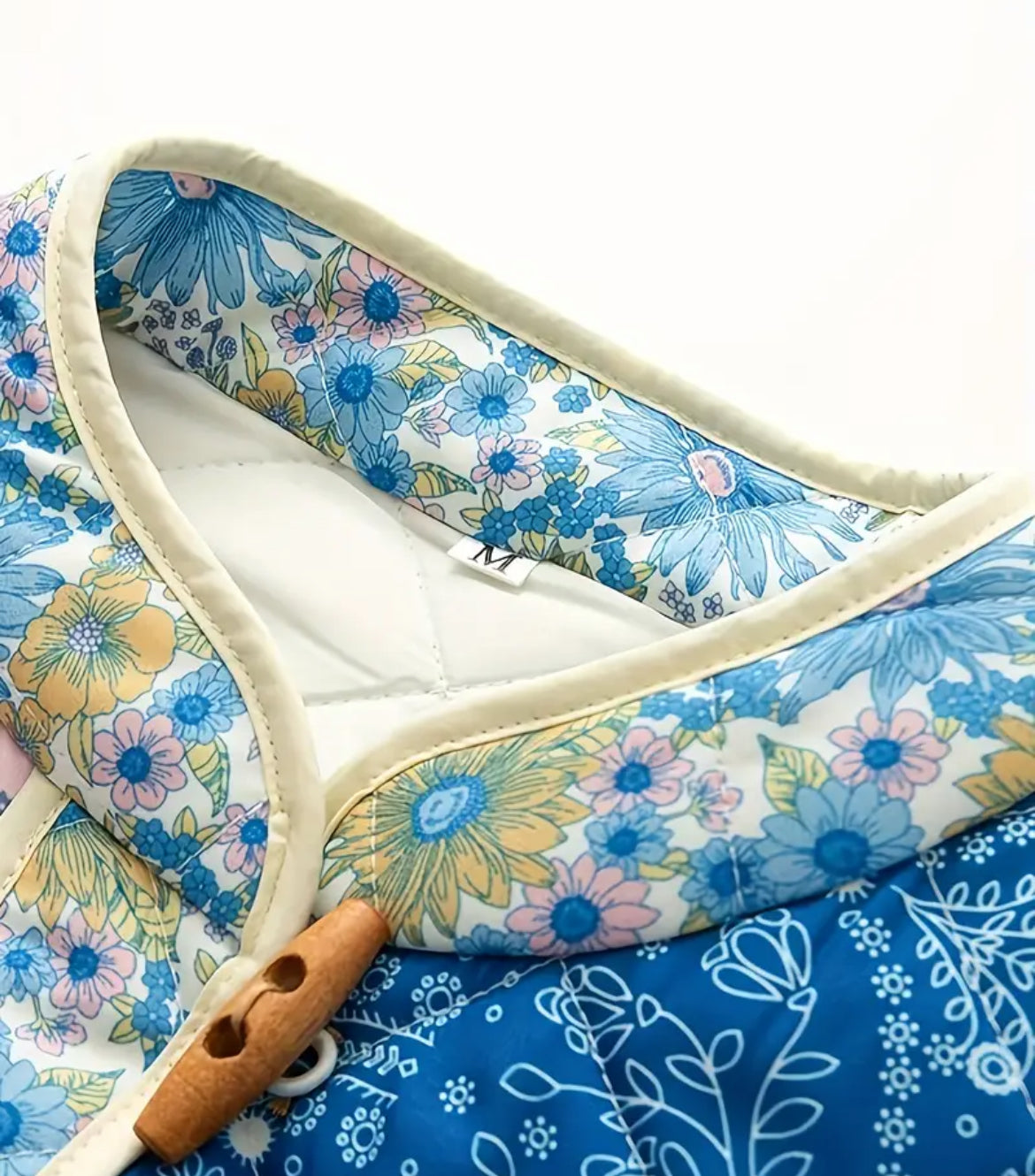 Giacca fantasia chiusura alamari