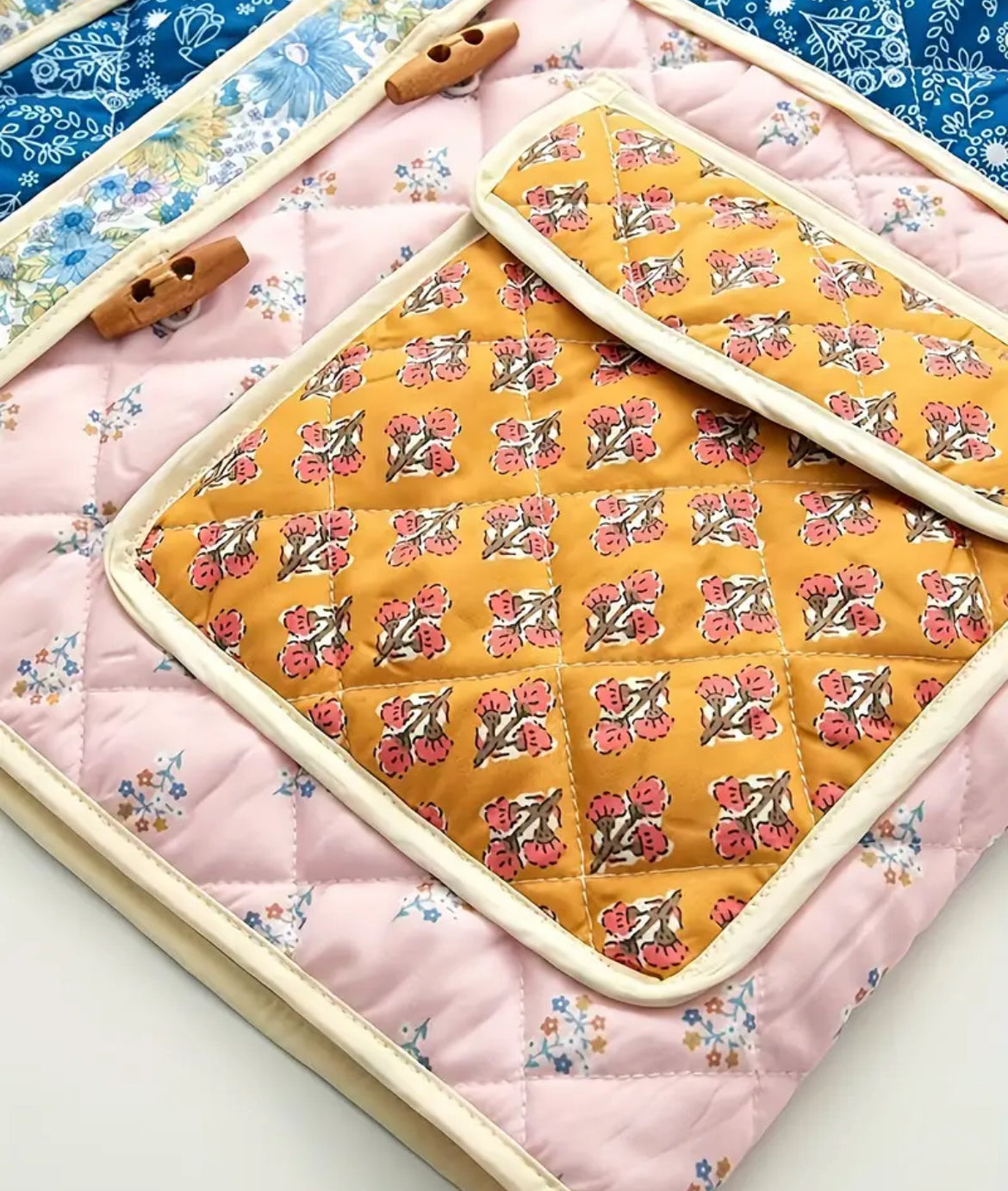 Giacca fantasia chiusura alamari