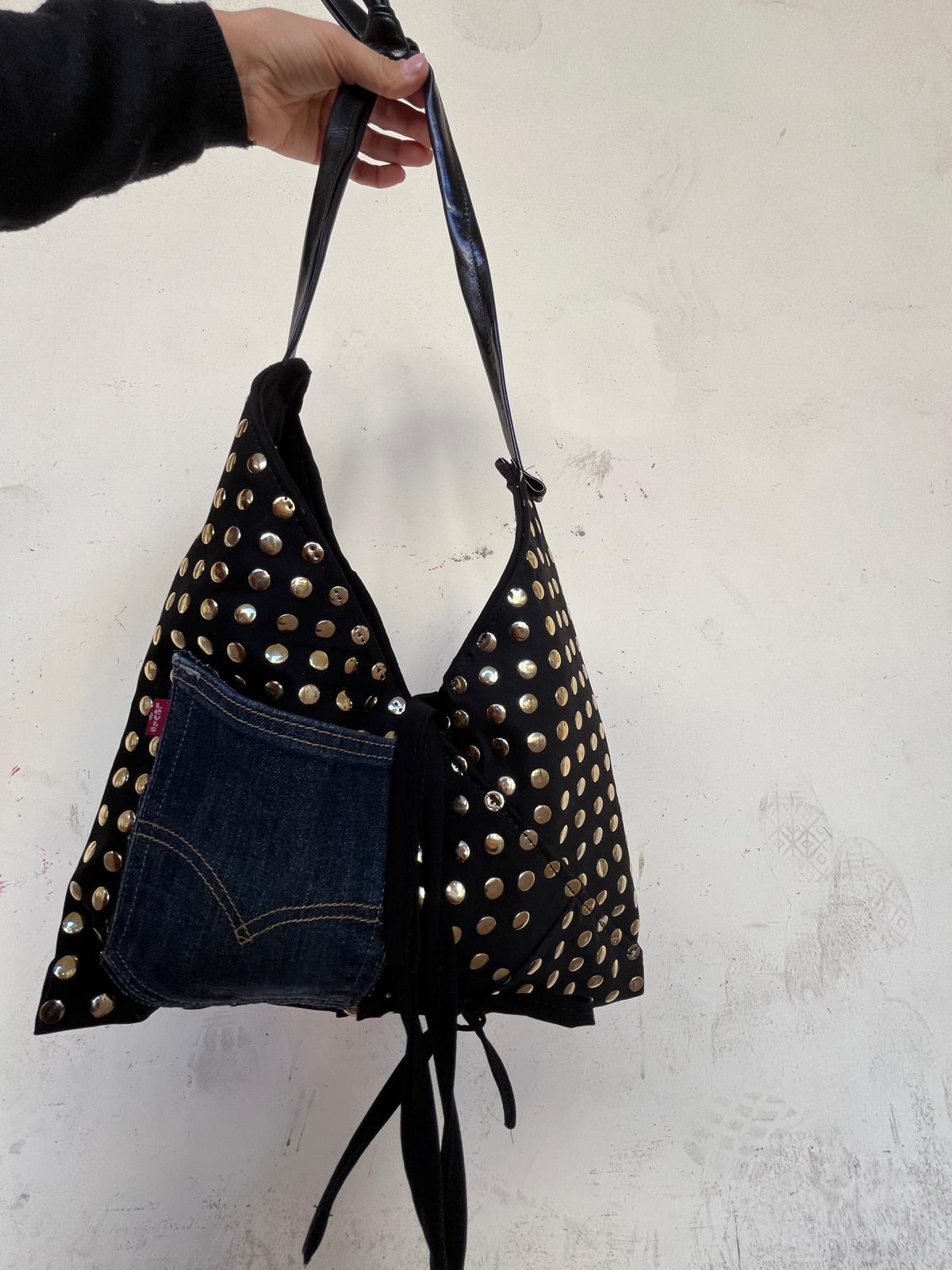 Borchie Levis Pochet