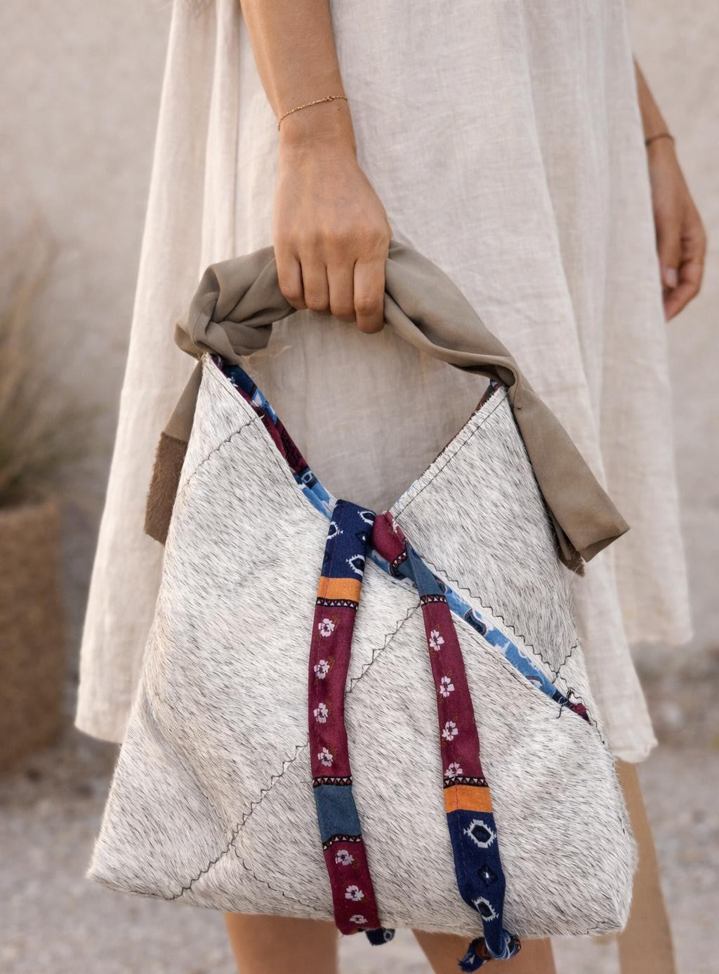 Cavallino White e Tracolla Suede